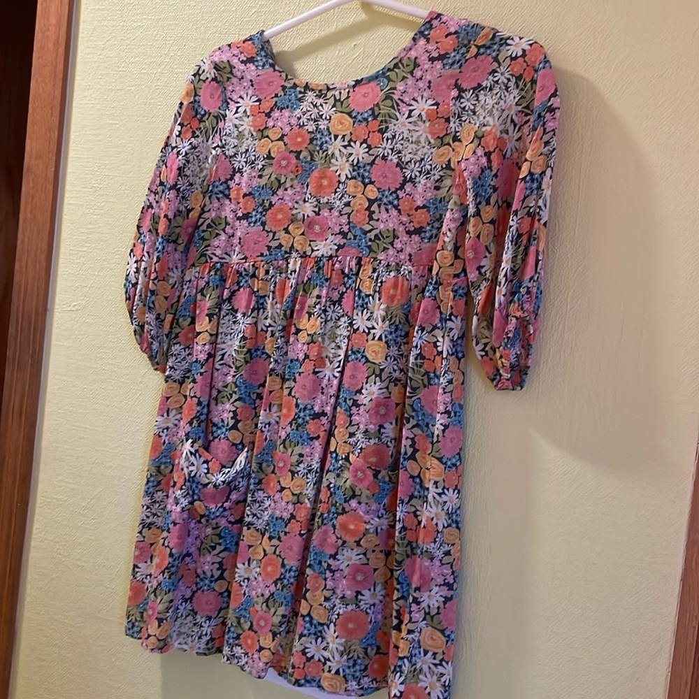 Beautiful floral MuMu mini 7y